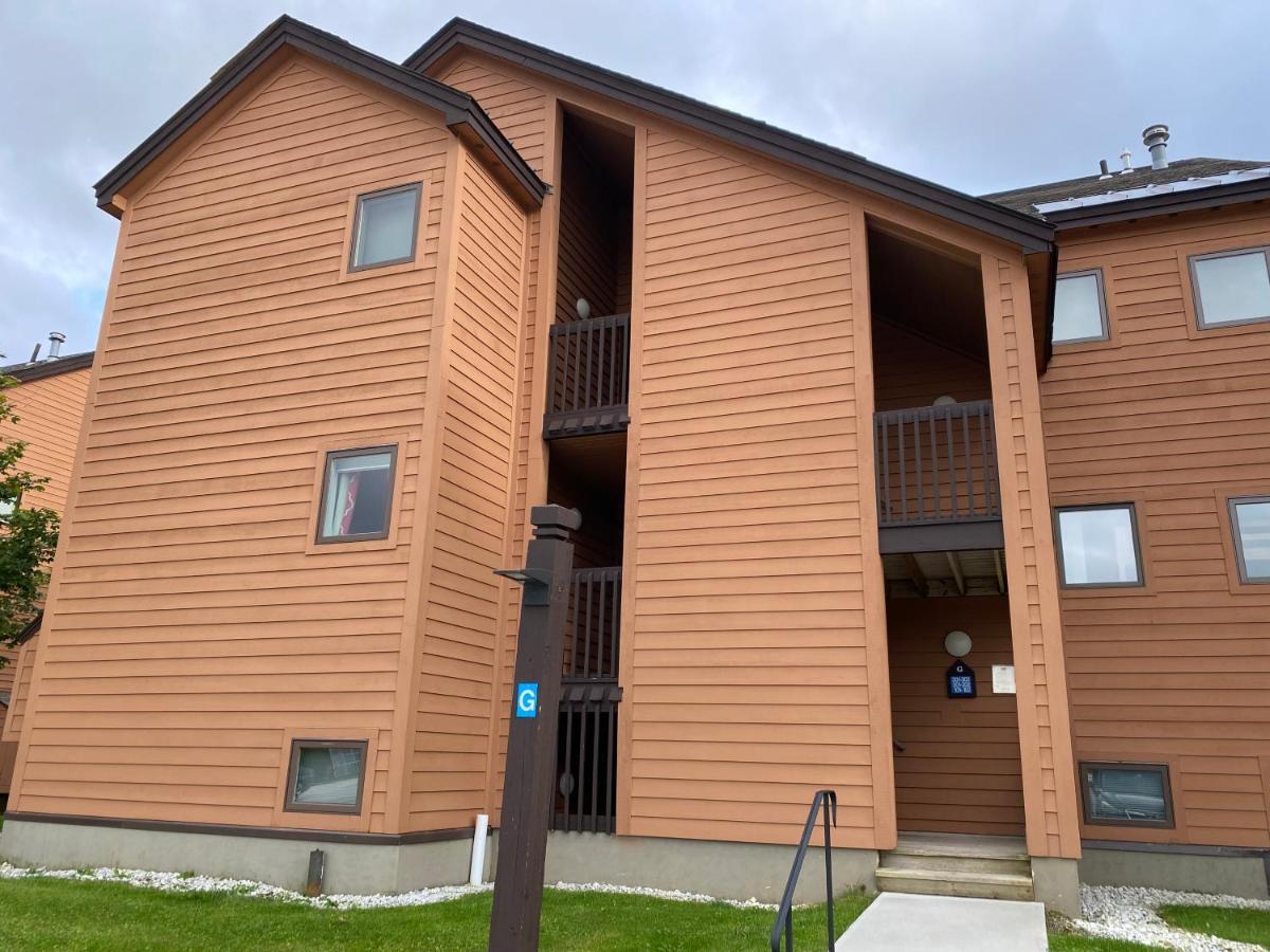 Pico Village Resort Killington Exterior photo